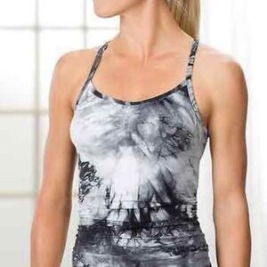 MPG Monochrome Floral Tank Top
